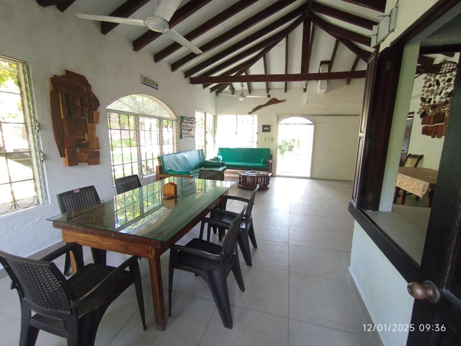 La Ceja Beach House El Tamarindo Exterior photo